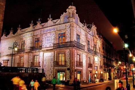 house of tiles mexico city.